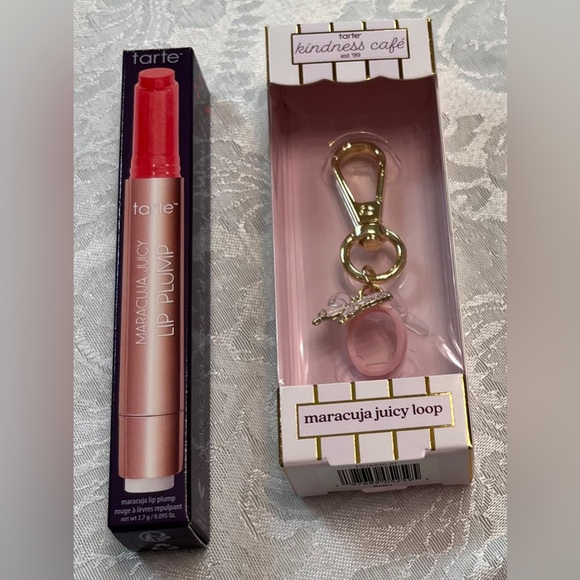 tarte Other - Tarte Maracuja Juicy Lip Plump in Cherry Crush Shimmer Glass, bonus charm NWT